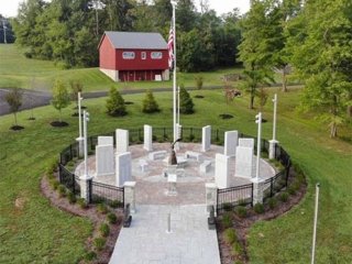The current memorial design.